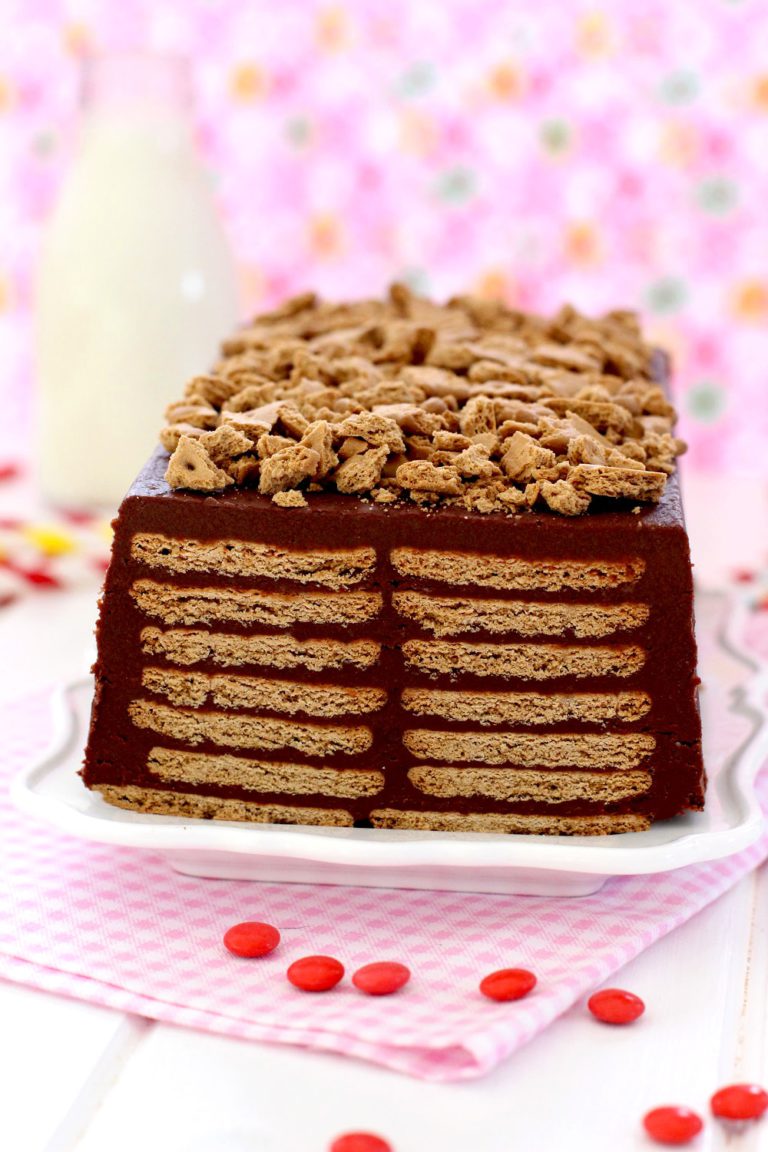 Foto de la Receta de tarta de galletas y chocolate sin horno para niños