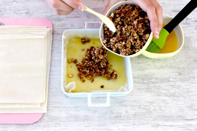 Foto de la receta de baklava con nueces y almendras