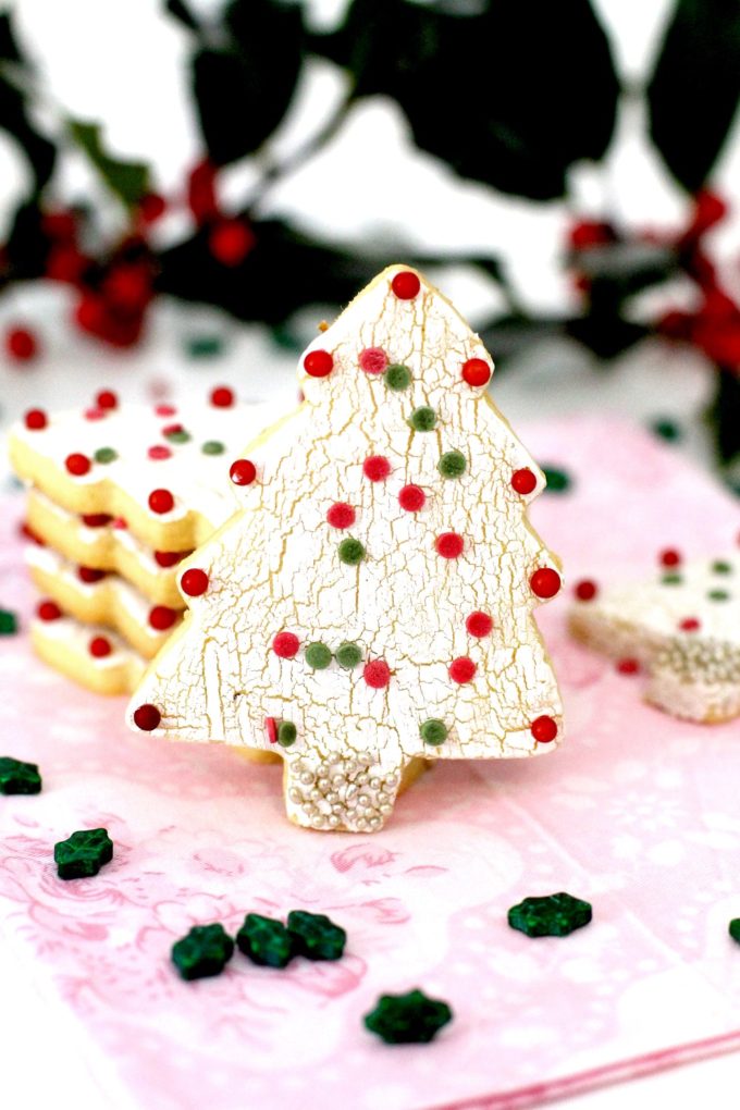 Foto de la receta de galletas de mantequilla decoradas para Navidad