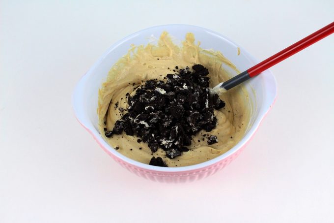 Cómo hacer helado de Oreo y mantequilla de cacahuete