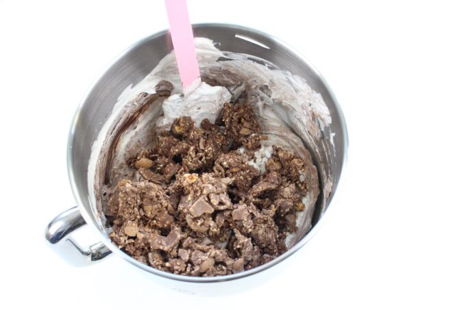 Cómo hacer Ferrero Rocher cheesecake sin horno