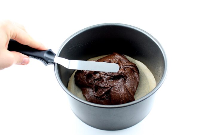 Cómo hacer tarta de brownie de chocolate y crema de nubes