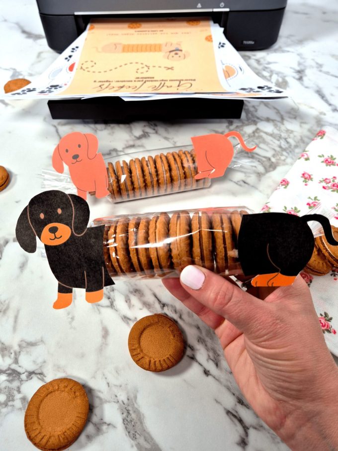 Recortables imprimibles para decorar galletas en forma de perrito
