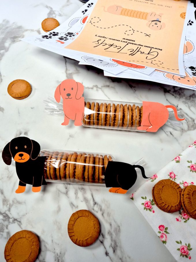 Recortables imprimibles para decorar galletas en forma de perrito
