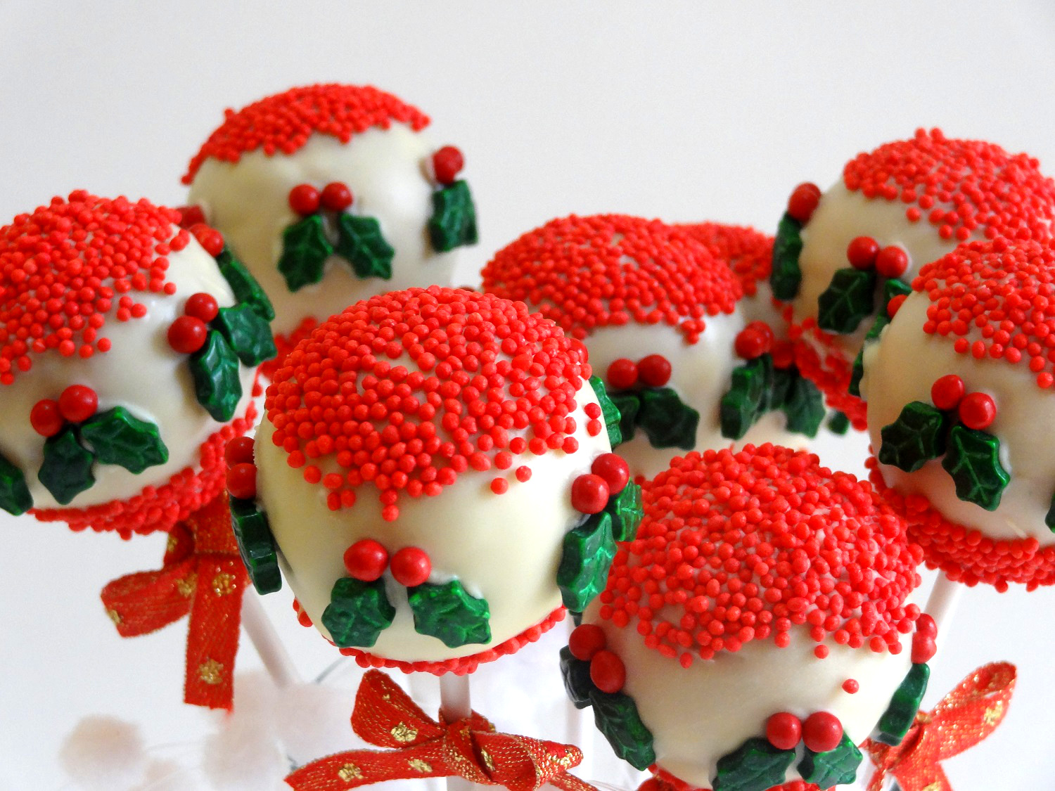 Foto de la receta de cake pops para Navidad de turrón