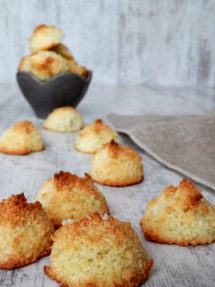 Foto de la receta de sultanas de coco o coquitos
