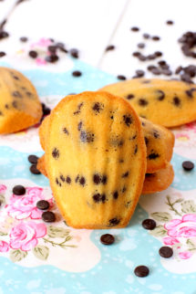 Foto de la receta de madeleines con chips de chocolate