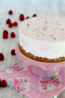 Foto de la receta de tarta helada de queso con frambuesas