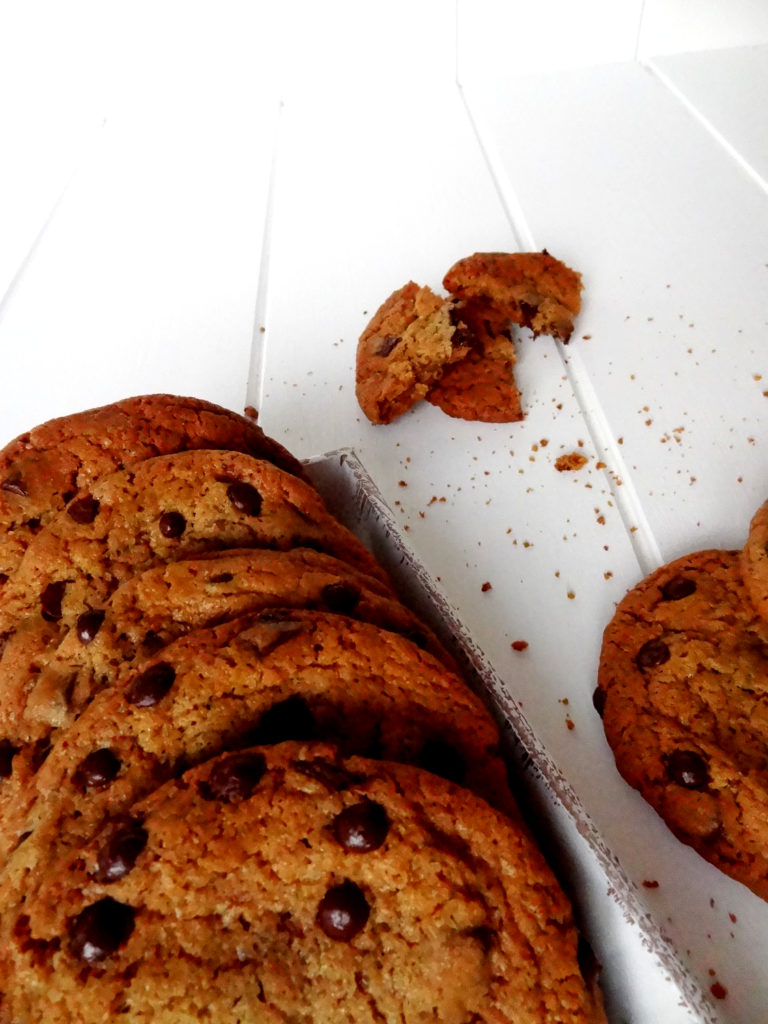 Foto de la receta de galletas con peptitas de chocolate