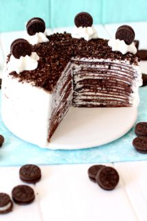 Foto de la receta de tarta de crepes de Oreo