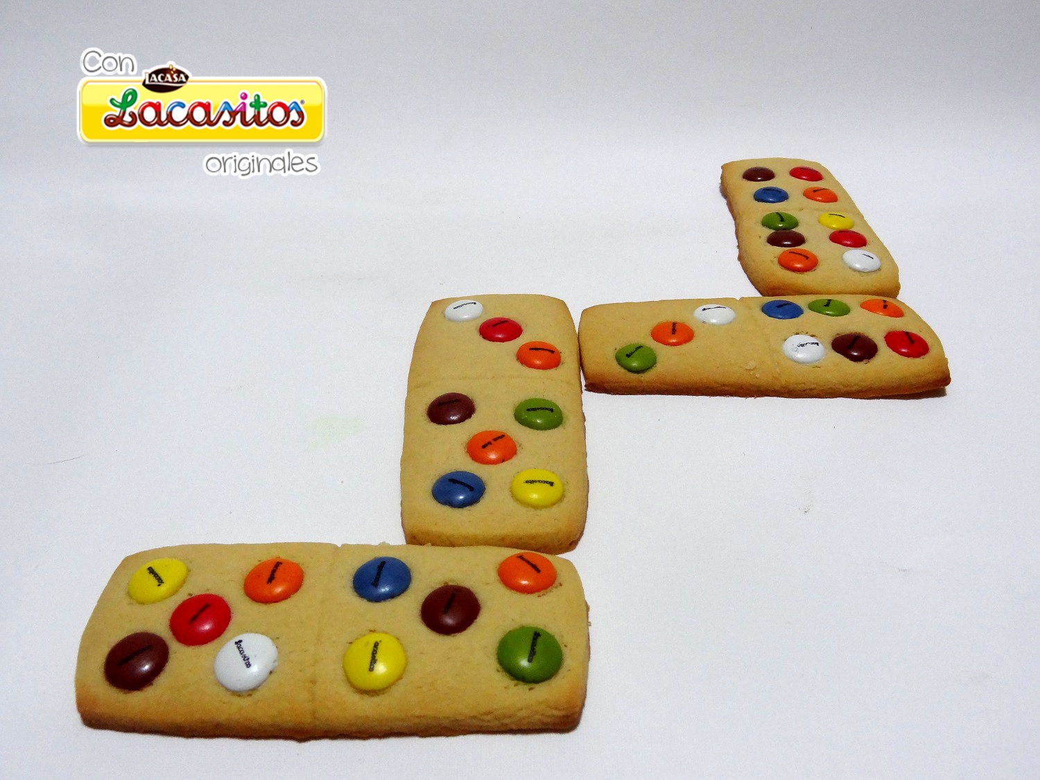 Foto de la receta de galletas de mantequilla con Lacasitos