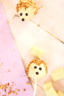 Foto de la receta de Cake pops sin molde en forma de erizo