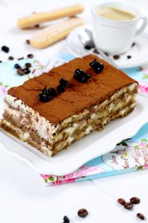 Foto de la receta de tiramisú clásico italiano casero