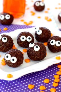 Foto de la receta de trufas de chocolate y calabaza para halloween - recetas para halloween