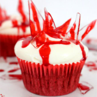 Foto de la receta de cupcakes Halloween sangrientos